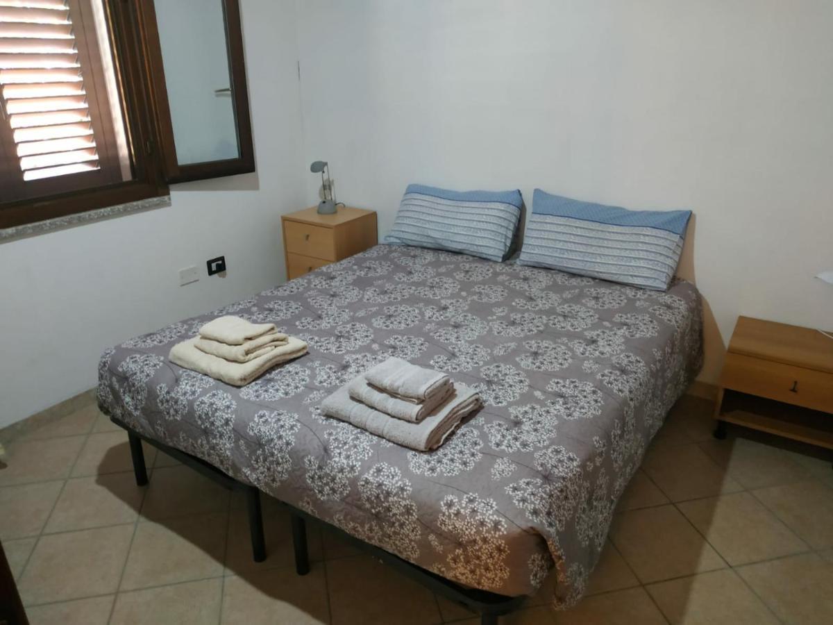 Cottage Su Merti Country Iglesias Exterior photo