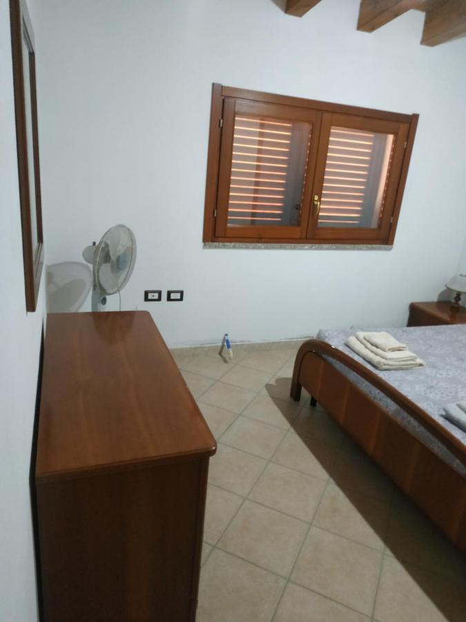 Cottage Su Merti Country Iglesias Exterior photo